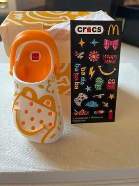 McDonald's Happy Meal Scribbles Crocs Toy, keychain key ring NEW
